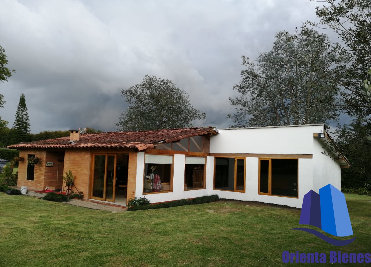 Casa campestre en arriendo, vereda el Yarumo del Municipio de La Ceja. -  Orienta Bienes